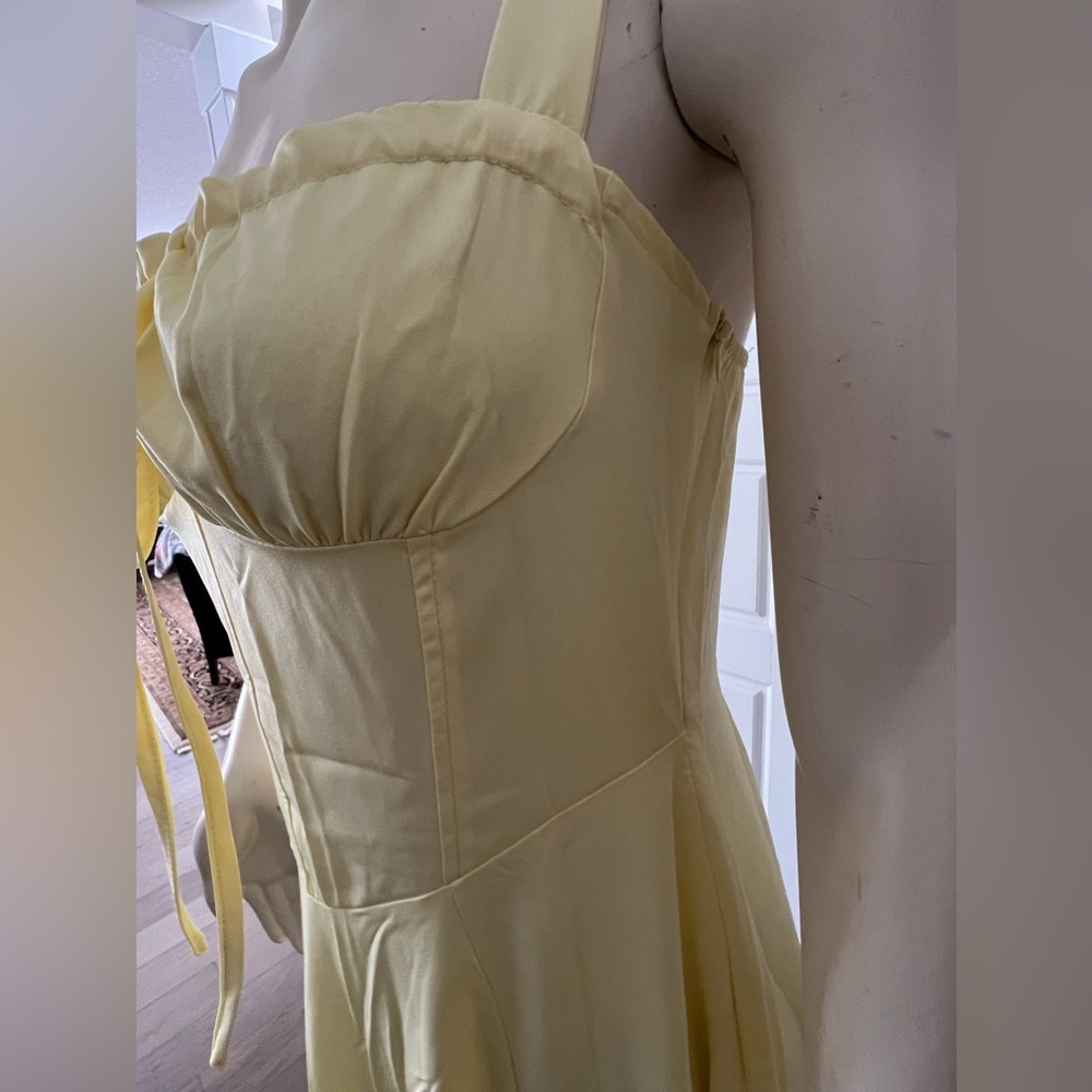 ✨ Yellow Midi Dress – Effortless Summer Statement ✨ - Picture 6 of 10